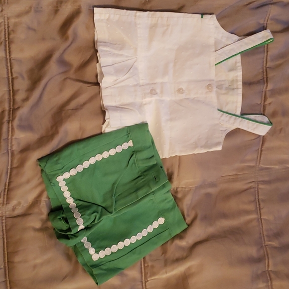 Adorable Janie & Jack Girls 18-24 - Picture 3 of 3